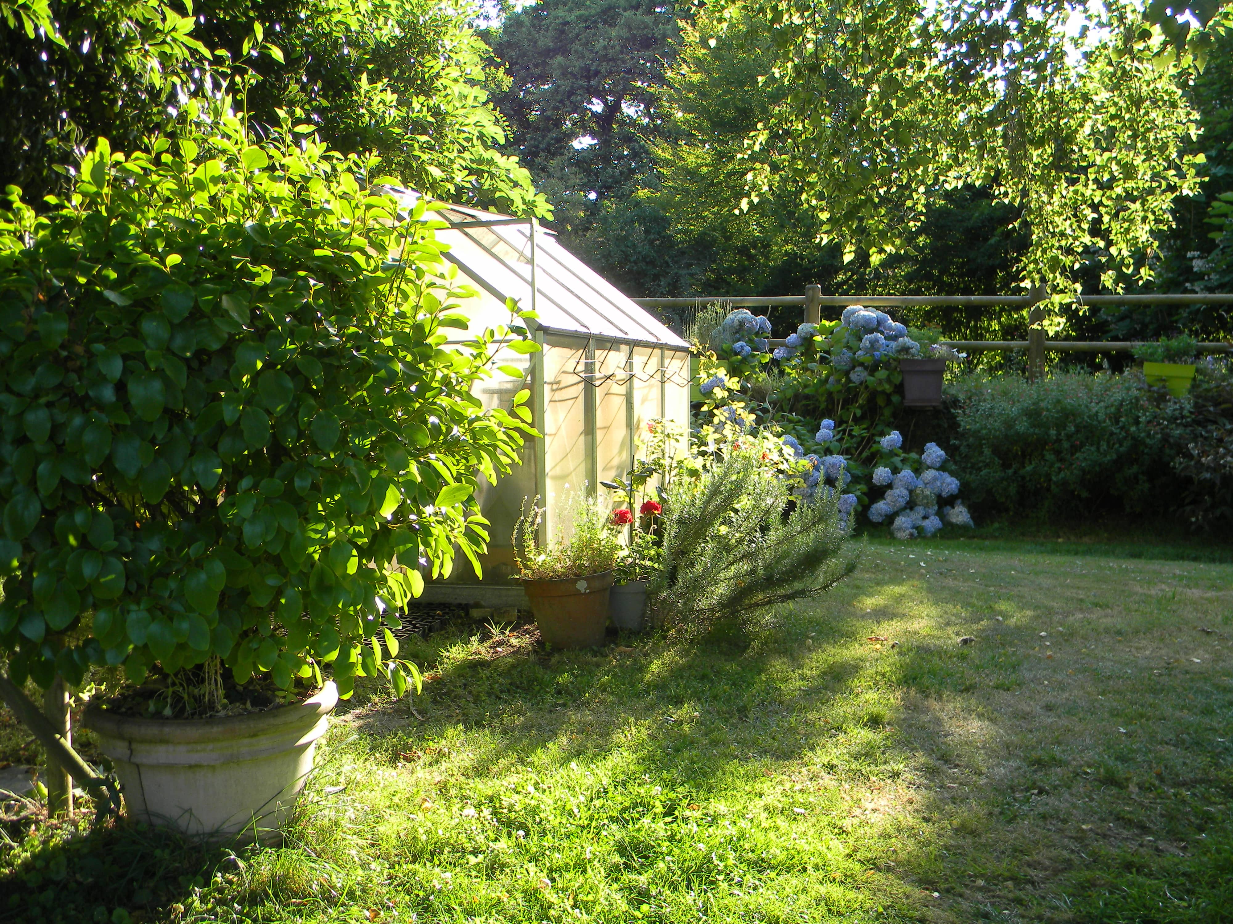 Vacances chambres d'hôtes Lorient Hennebont Auray Kervignac - Les Jardins du Cloestro -Grand Parc avec jardins